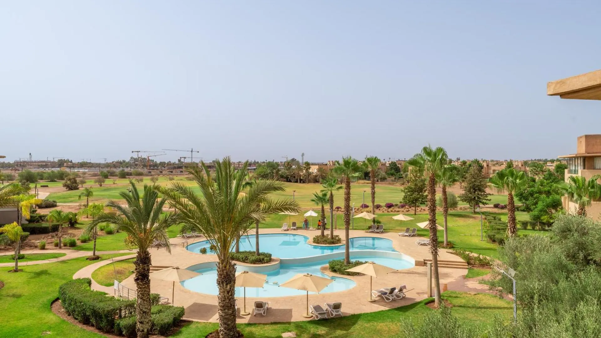 Relax Front Of Panoraview Pool Golf Atlas Marrakesh 0*,  Marokko